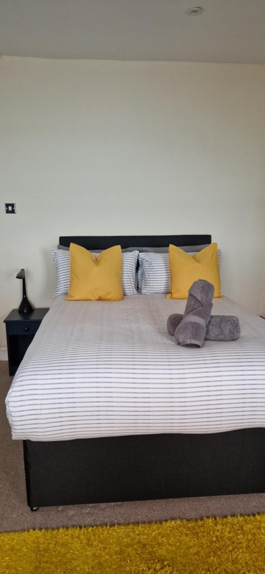 The Copper Fields Apartment Лондон Екстериор снимка