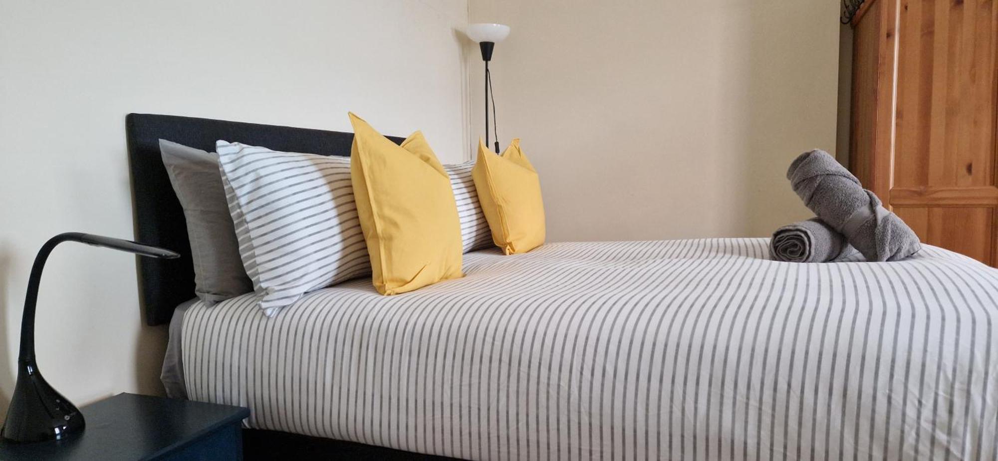 The Copper Fields Apartment Лондон Екстериор снимка
